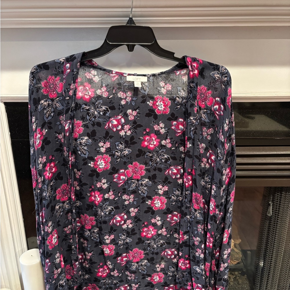 Loft Floral Patterned kimono